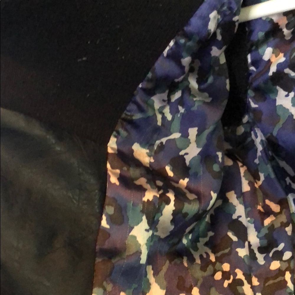 Jacket - Picture 3 of 3